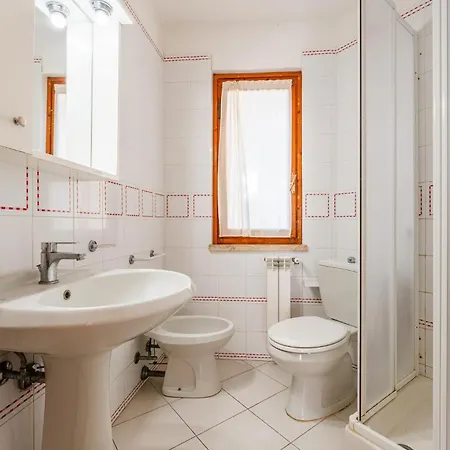 Apartament Cormorano *